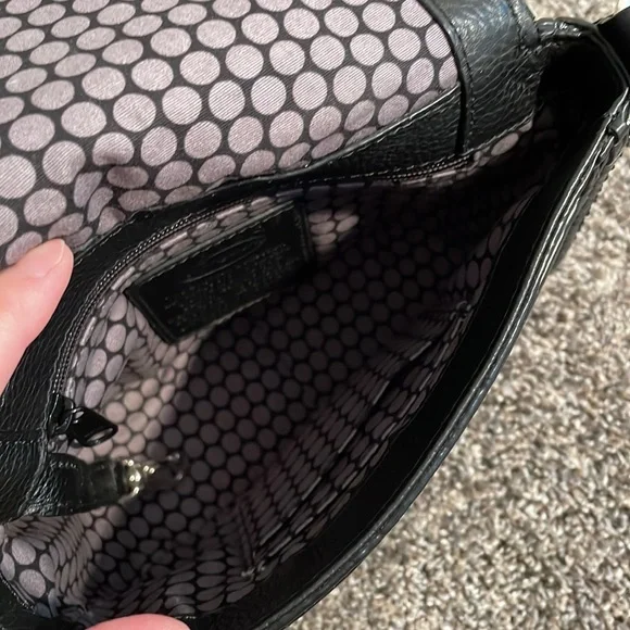 Great Condition Brighton Black Leather Nia Crossbody Handbag - Picture 7 of 15